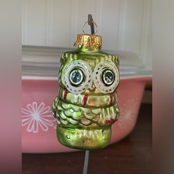 SOLD Green Glass Owl Christmas Ornament🎄🦉 - Picture 3 of 7